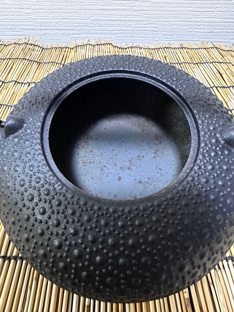 ＵＳＥＤ、良品　南部盛榮堂ＯＩＧＥＮ丸平丸亀甲　メーカー保証ＩＨ対応品　南部鉄瓶